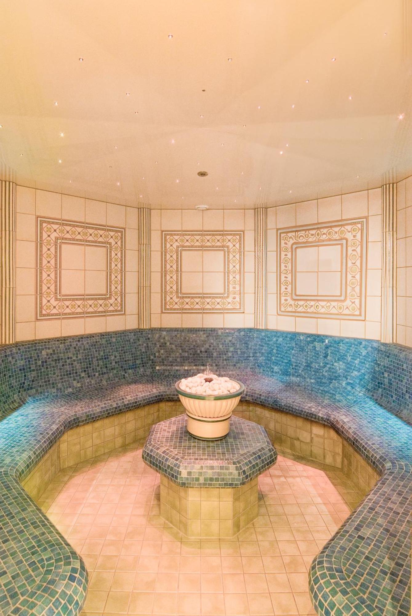 Alpenhotel Tirolerhof Герлос Екстериор снимка