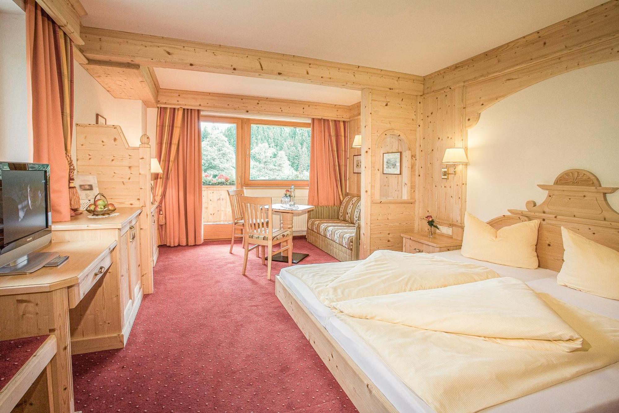 Alpenhotel Tirolerhof Герлос Екстериор снимка